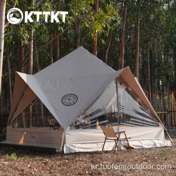 4 개의 뾰족한 지붕이있는 야외 대형 텐트